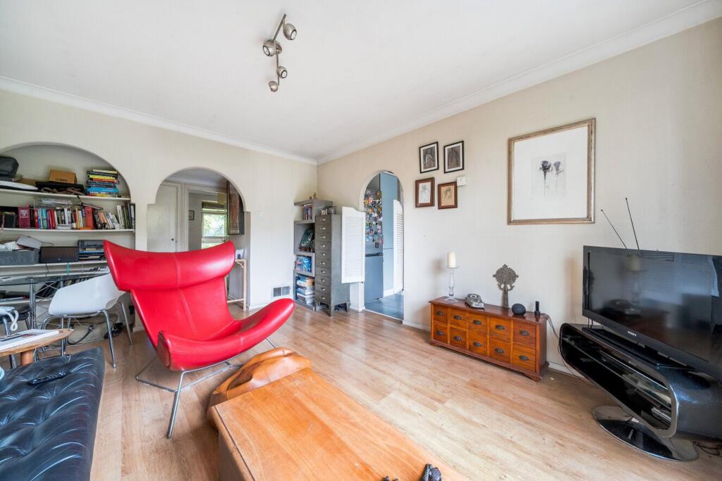 Fountain Drive, London, SE19 - View 3