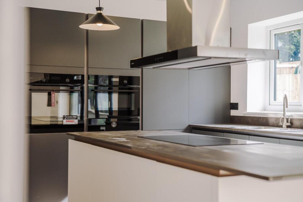 Additional image 8 of 10 Victoria Gardens, Waterside, Darwen