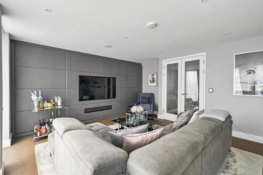 3 bedroom flat for rent