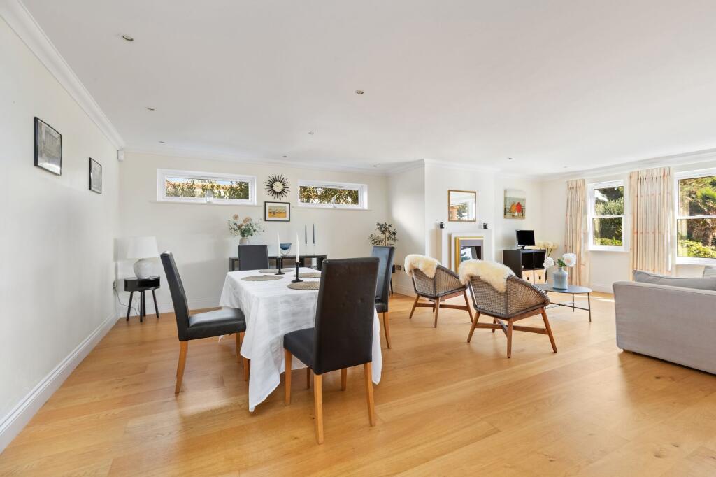 Sea Avenue, Rustington, BN16 photo 5