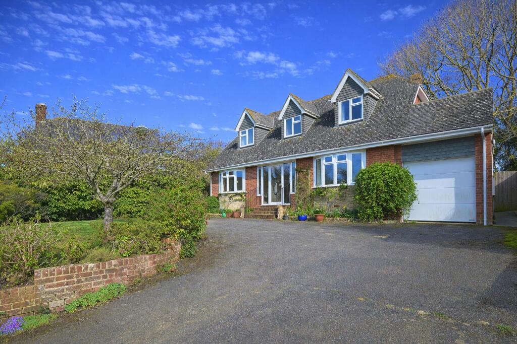 Main image of property: BACKING ONTO FIELDS * APSE HEATH