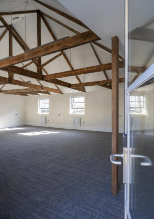 Studio 1.04