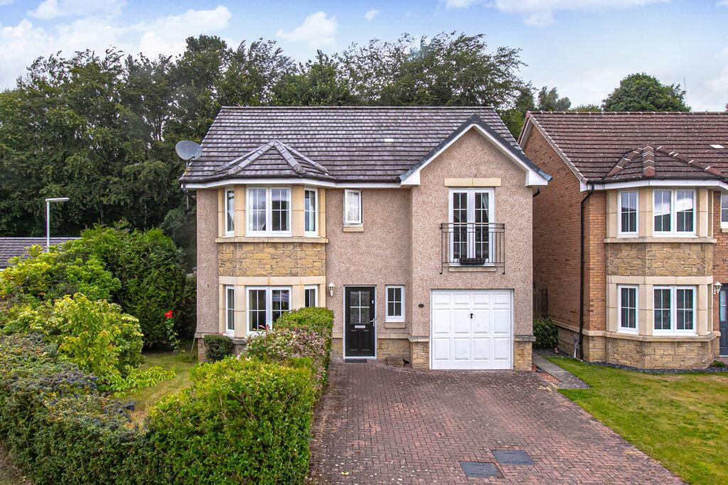 4-bed detached on 49 Vorlich Way, Dunfermline, KY11 8JB, £339,950