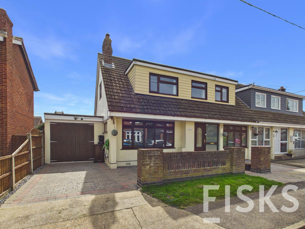 4-bed semi-detached on Newlands Road, Canvey Island, SS8, £400,000