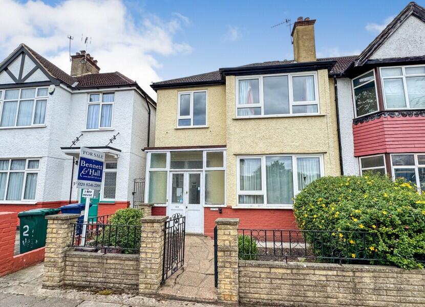 Main image of property: WENTWORTH PARK, FINCHLEY, N3