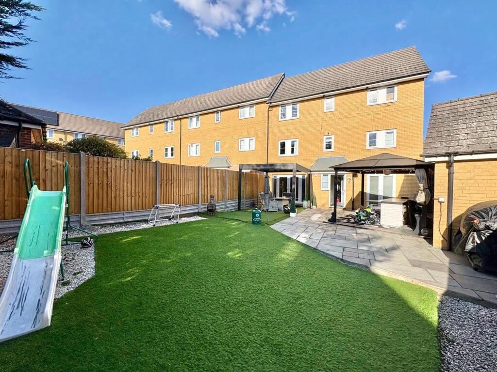 House in Milton Keynes - View 2