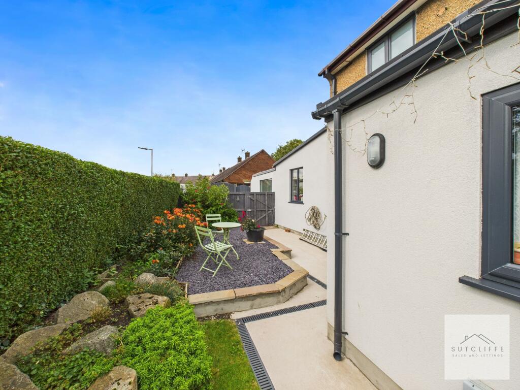 Parlick Road, Garstang, PR3 - More
