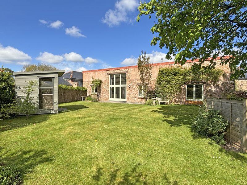 Main image of property: Popes Lane, Wellington