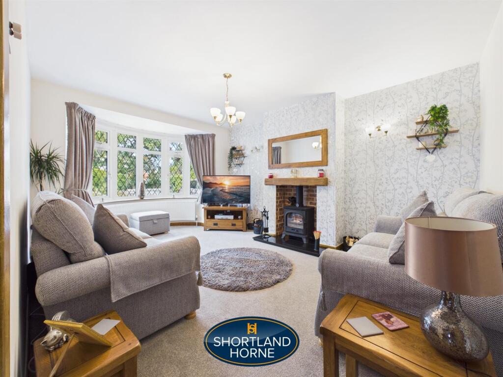 House in Rugby, Binley Woods - View 3