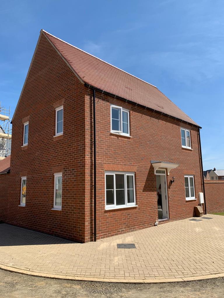 Main image of property: Pioneer Way,  Kingsmere, Bicester,  Oxfordshire, OX26