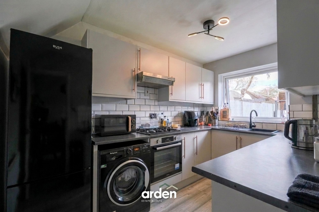 Additional image 5 of Woodrow Close, Catshill, B61