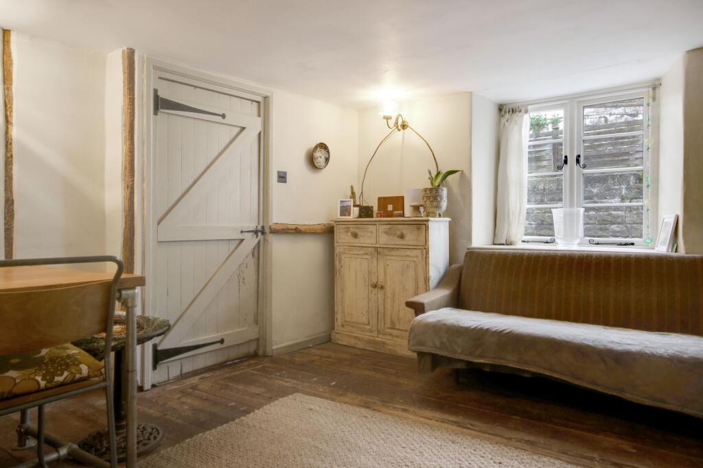 East Street, Braunton, Devon, EX33 photo 4