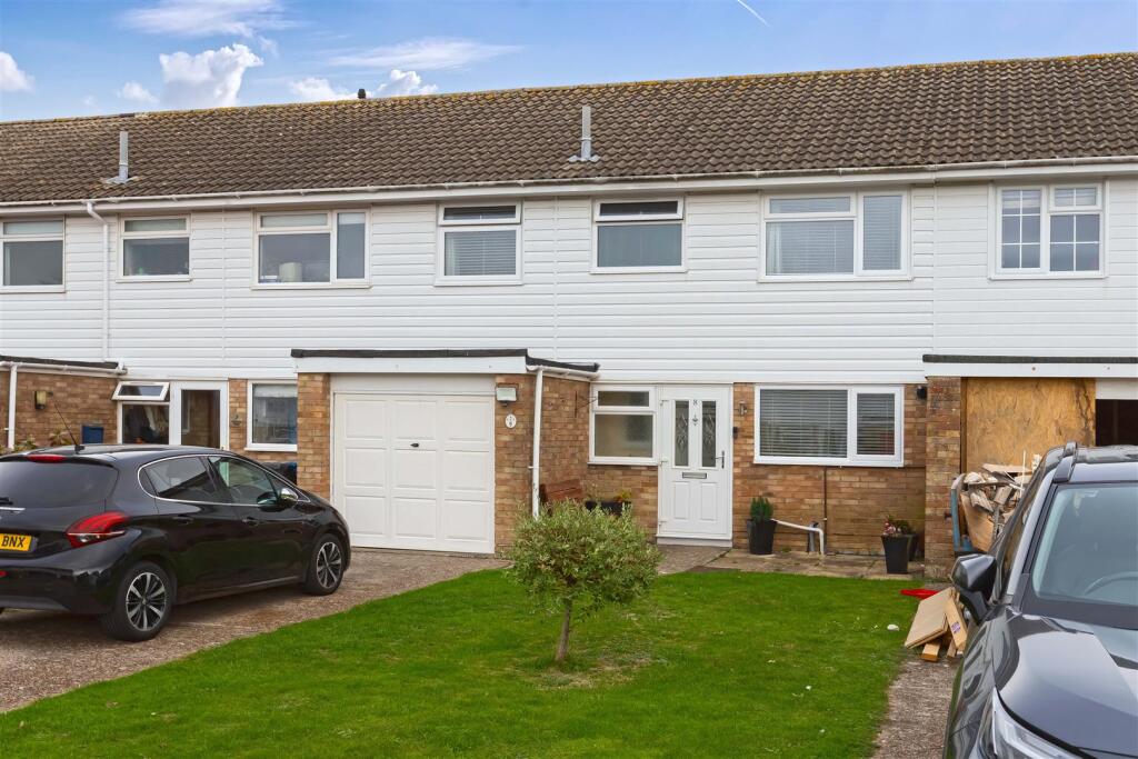 4 Bedroom Terraced in BN13 2SQ