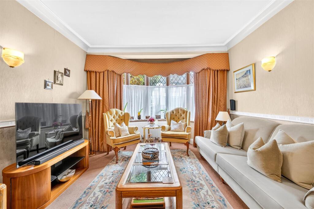 House in Ilford - View 2