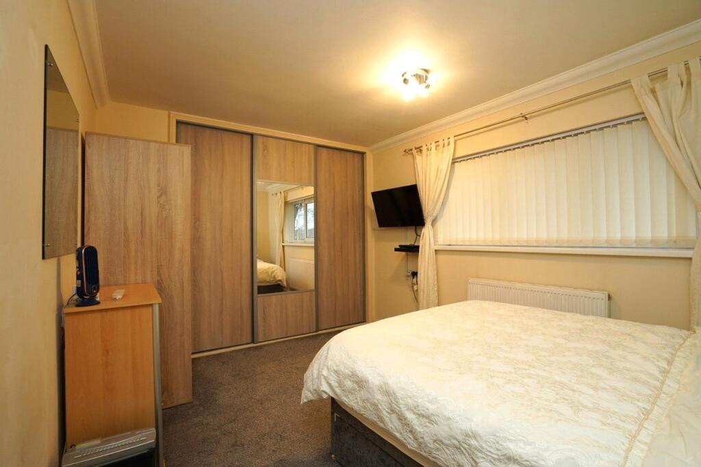 House in Doncaster, South Yorkshire - View 4