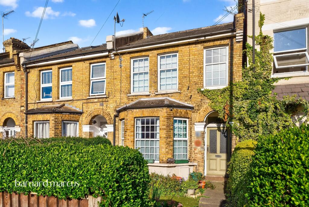 Main image of property: East Barnet Road, Barnet