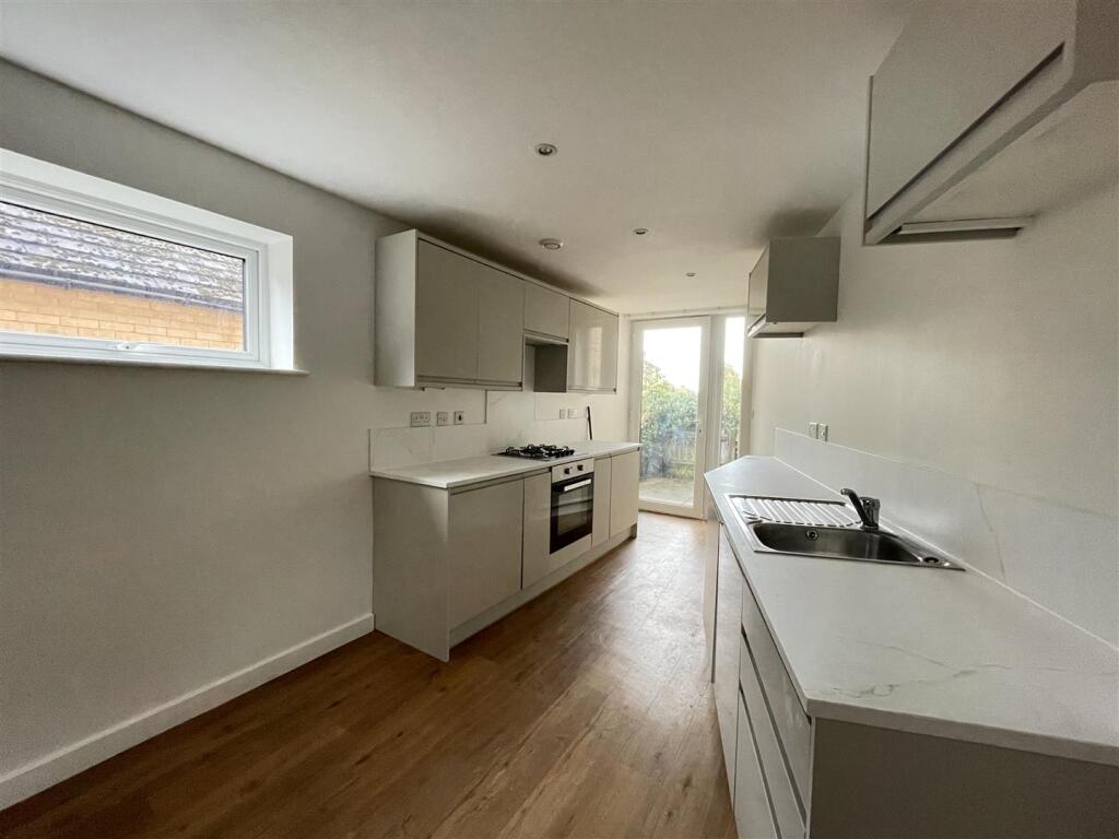 Apartment in Peterborough - View 2