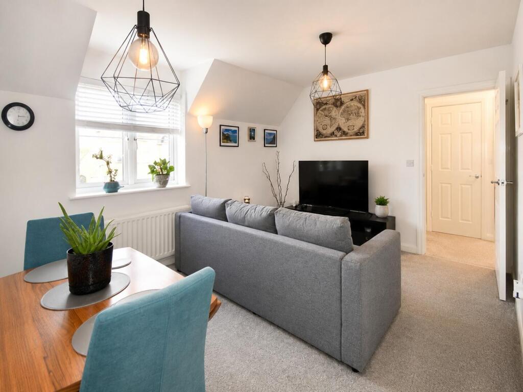 House in Taunton, Cotford St. Luke, Somerset - View 4