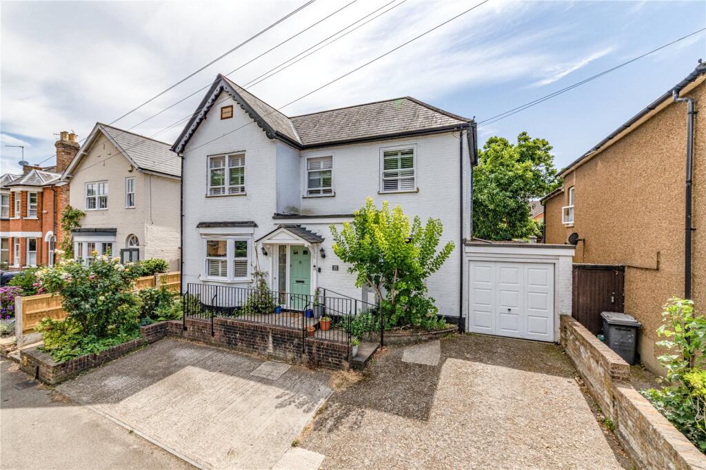 Main image of property: Green Lane, Addlestone, Surrey, KT15