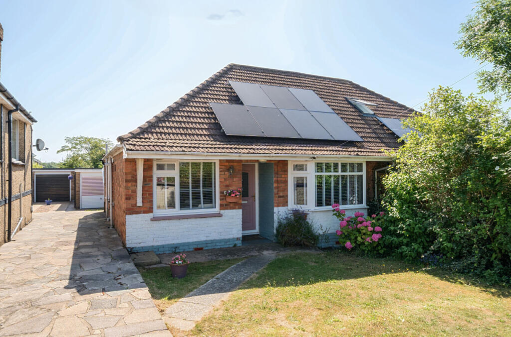 Main image of property: New Barn Road, Shoreham-by-Sea, West Sussex, BN43