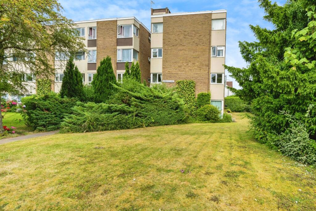 Main image of property: Kimbolton Road, Bedford, MK40
