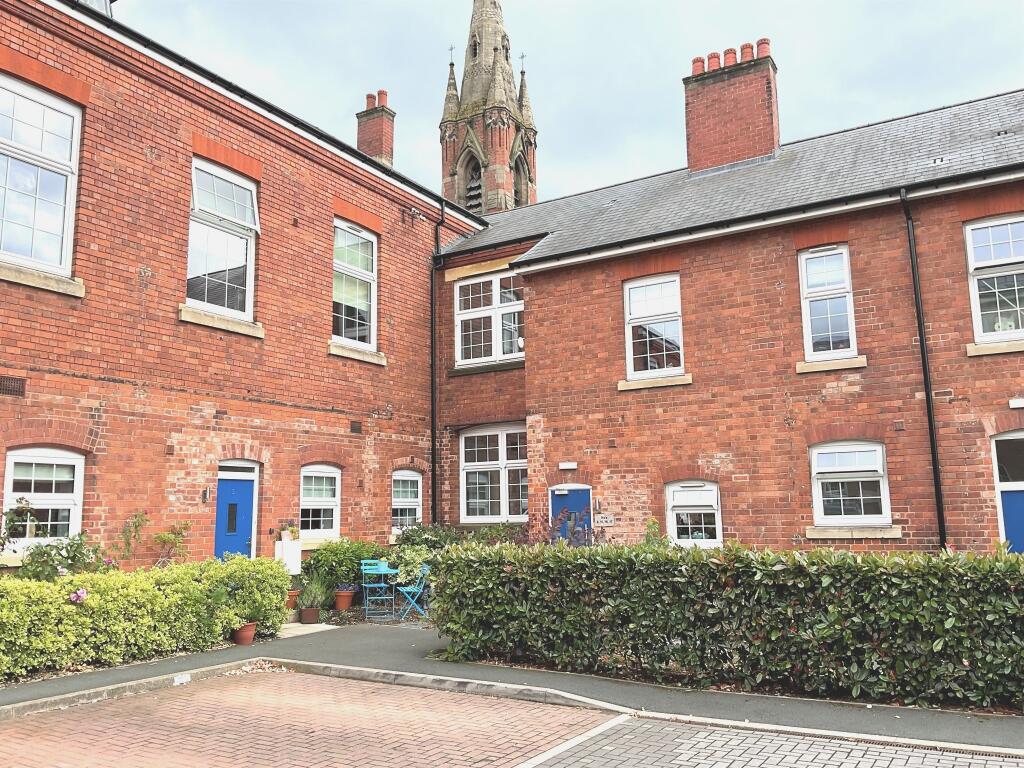 Main image of property: New Road, Stourbridge