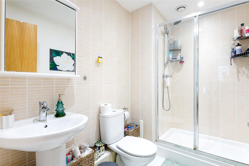 2 bedroom duplex for rent