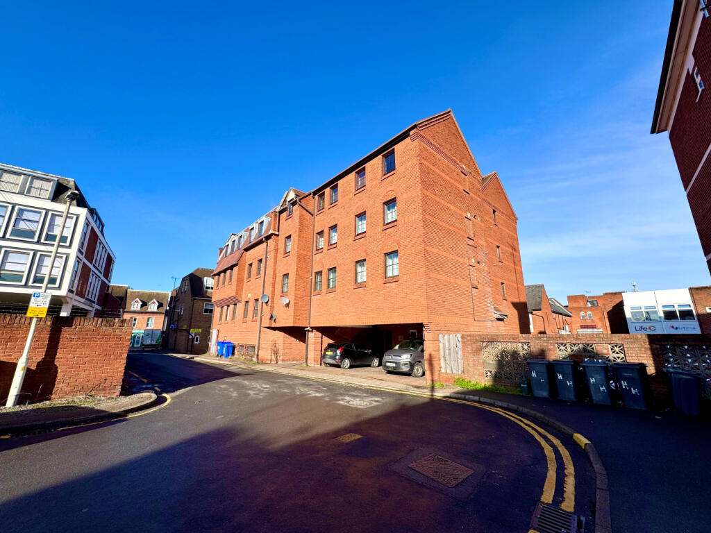 Main image of property: Hall House, Hall Street, Chelmsford, CM2 0HG