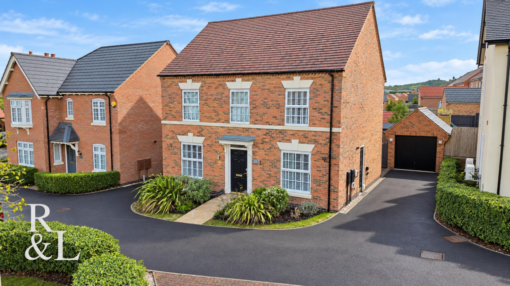 4-bed detached on Catlow Street, Hugglescote, Coalville, £400,000