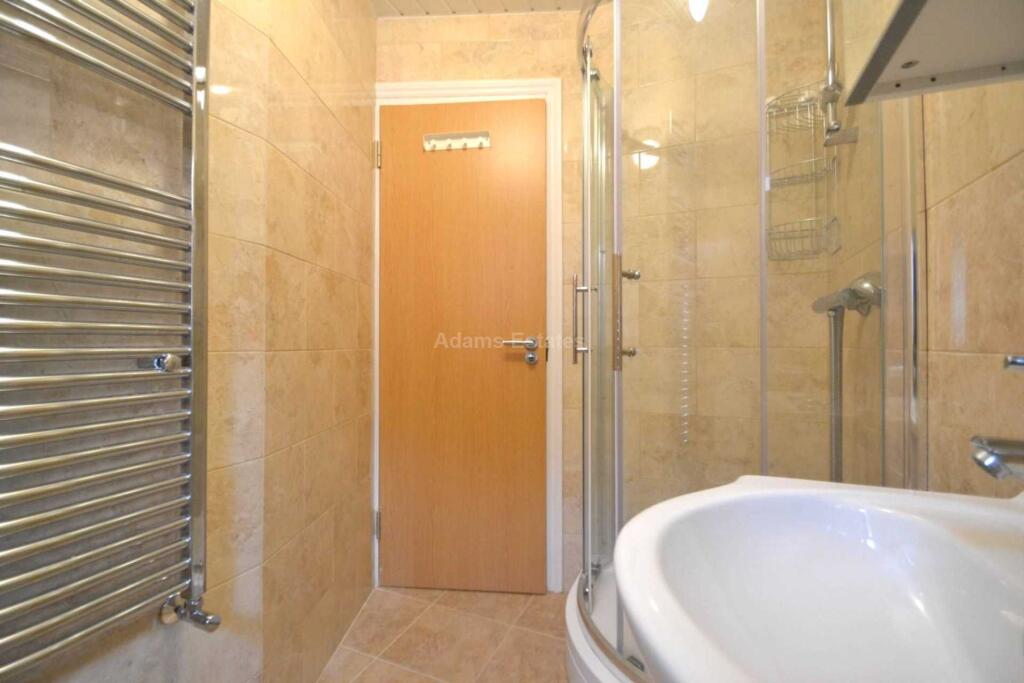 Apartment in Reading - More