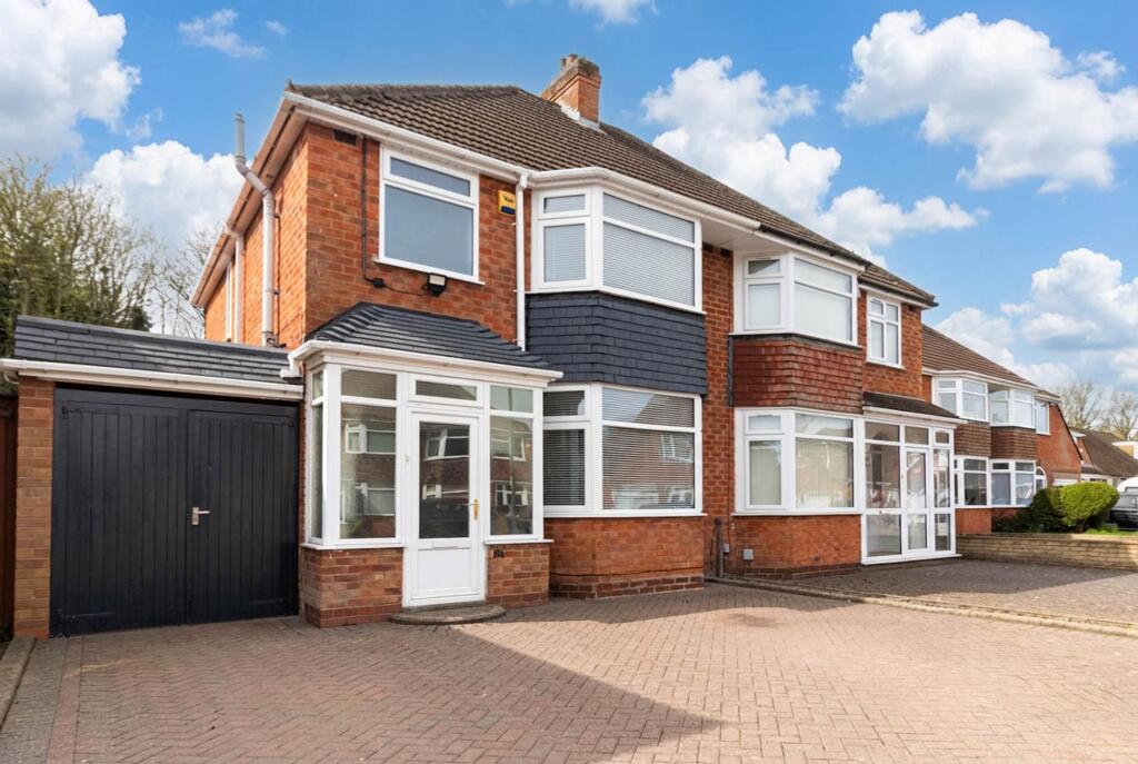 Main image of property: Scott Road, Solihull, B92