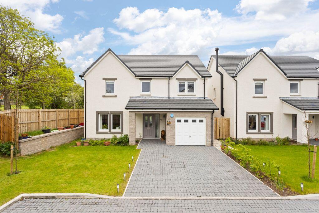 Main image of property: 26 Dreepy Burn Drive, Pathhead, EH37 5AB