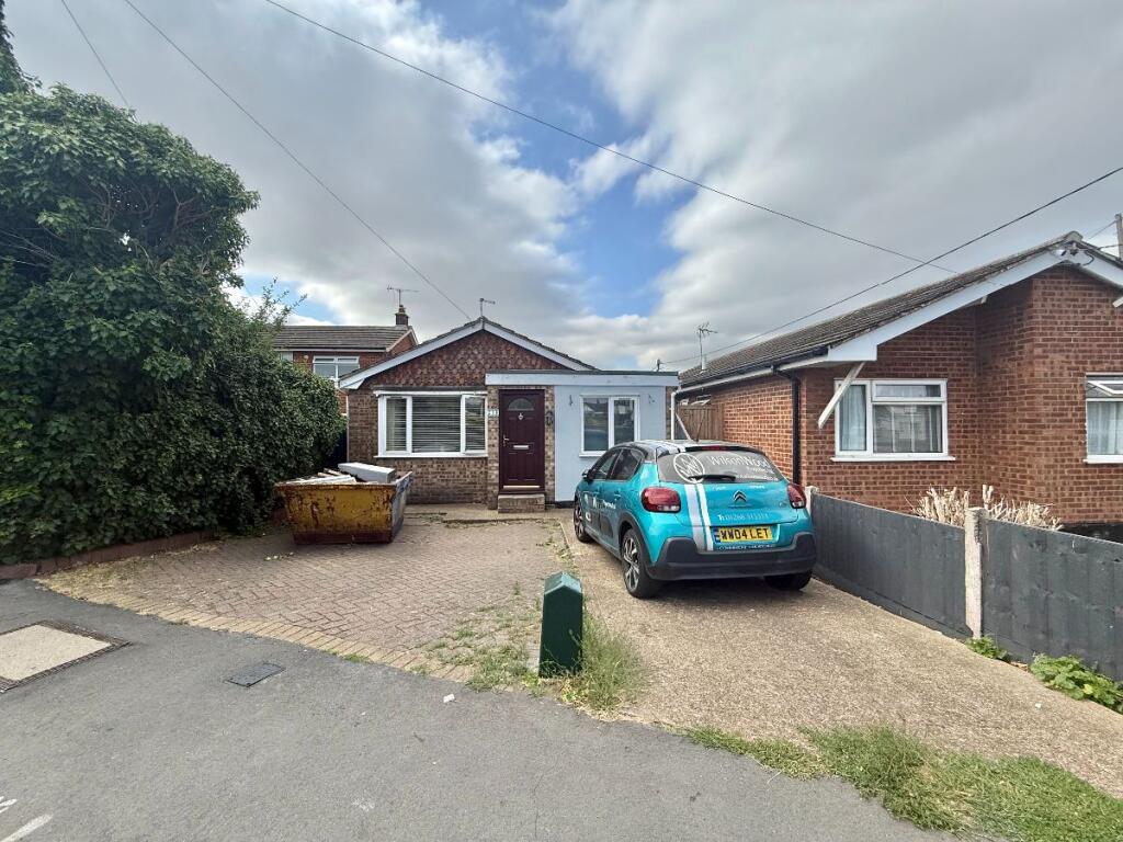 Main image of property: High Street, Canvey Island