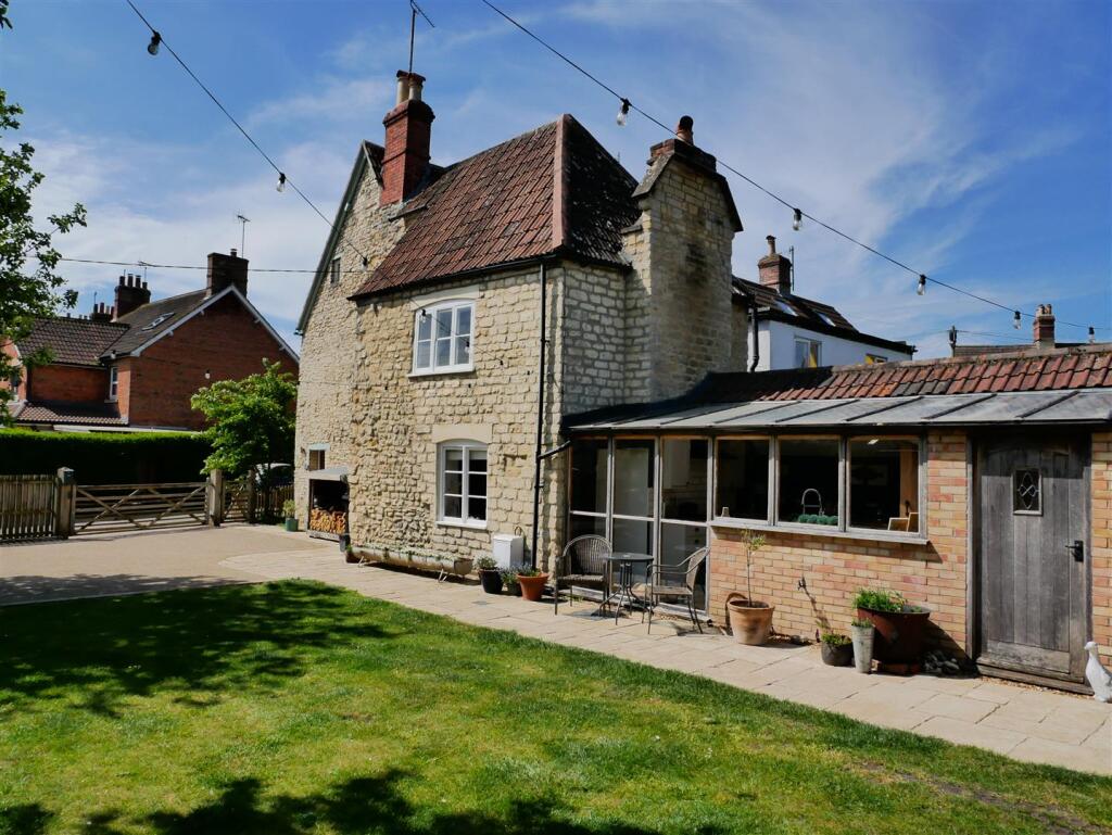 Main image of property: The Pippin, Old Calne