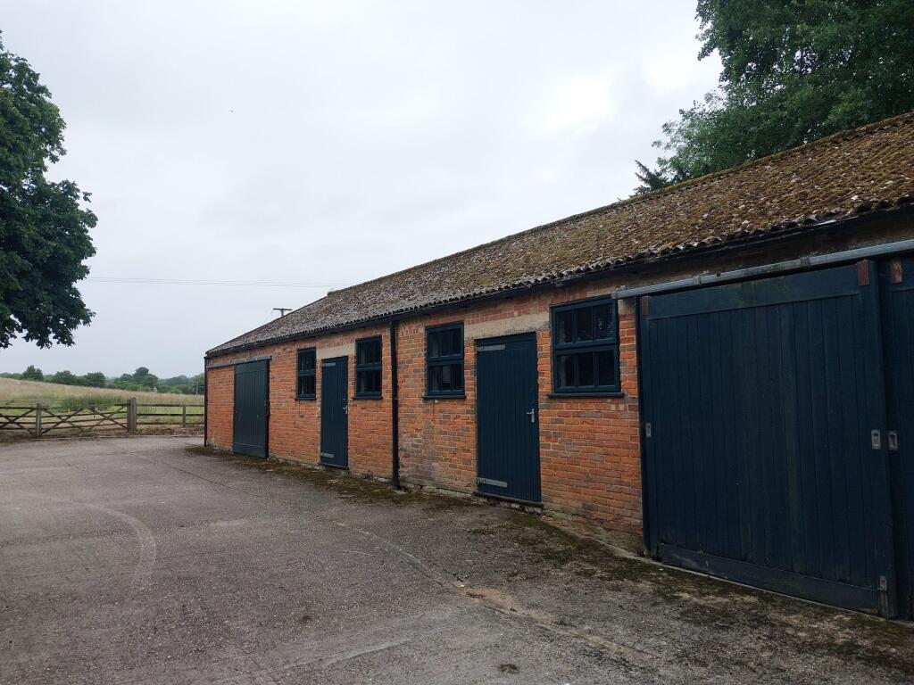 Main image of property: Commercial Unit to Let, Nr Overton, RG25