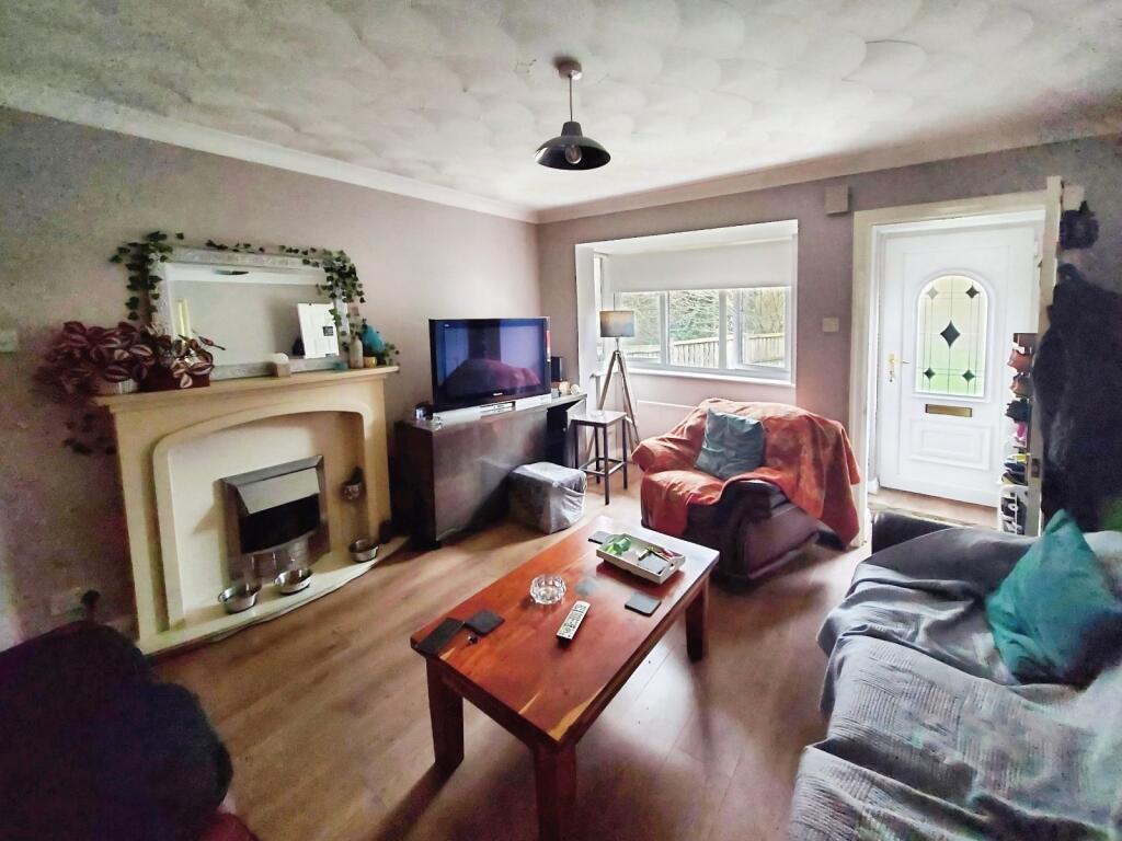 Wexham Gardens, Platt Bridge, Wigan, WN2 photo 2