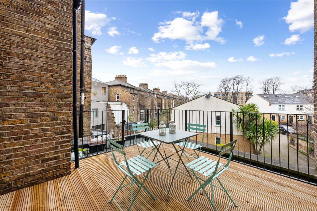 Apartment in London, Brownswood Park, Stoke Newington - View 2