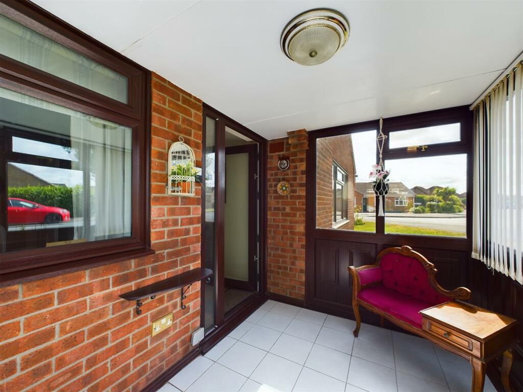 Church Park, Sutton-On-Sea, Mablethorpe photo 4