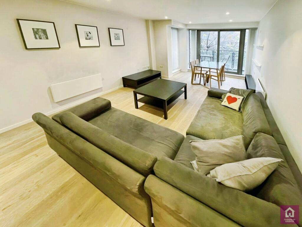 Apartment in Manchester, Castlefield, City Centre - View 2