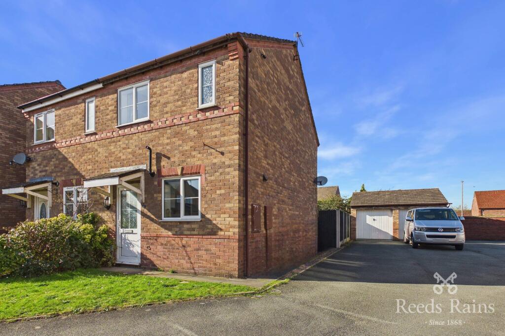 Main image of property: Chillingham Close, Middlewich, Cheshire, CW10