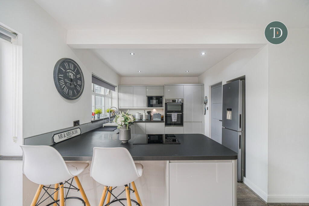 House in Chester, Ellesmere Port - View 5
