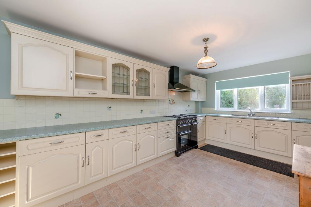 House in Ewloe Green, Aston Park, Hawarden - View 4