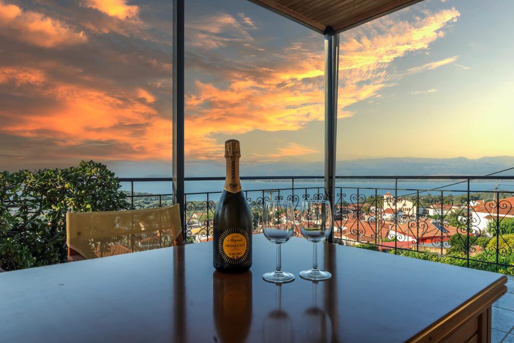 Main image of property: Western Greece, Aetolia-Acarnania, Sparto