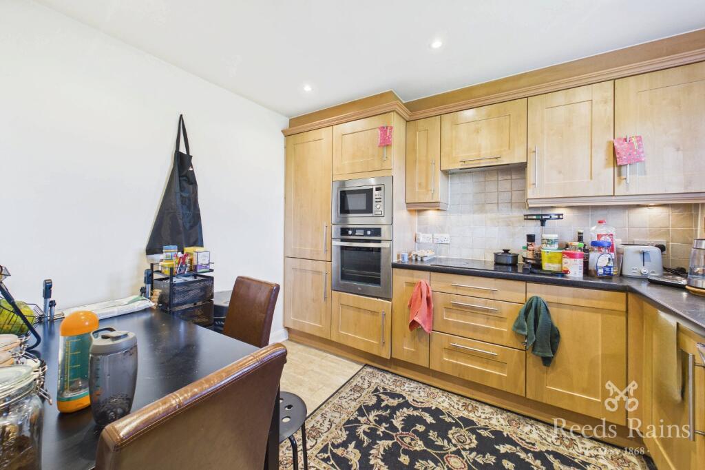 Newton Drive, Blackpool, Lancashire, FY3 photo 4