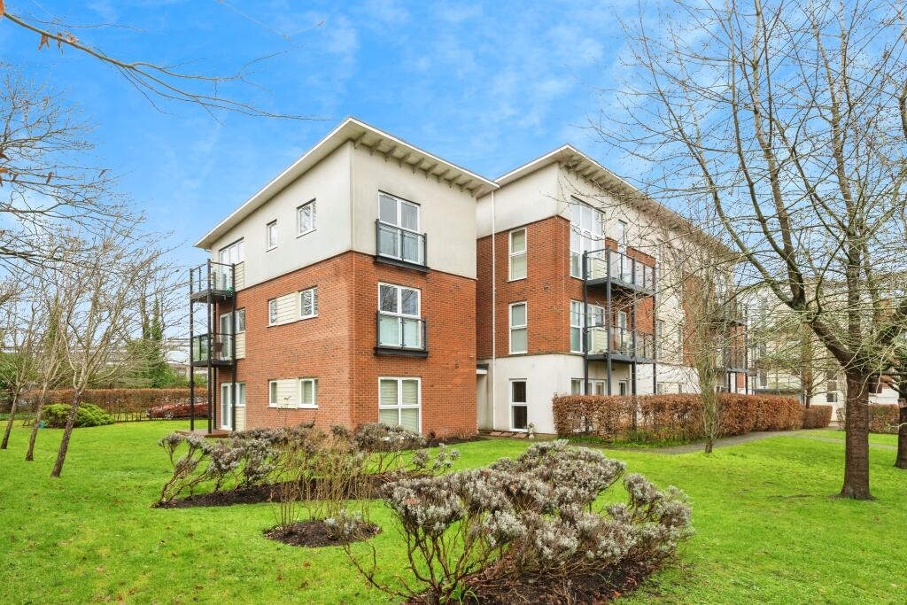 Main image of property: Park View Road, Leatherhead, KT22
