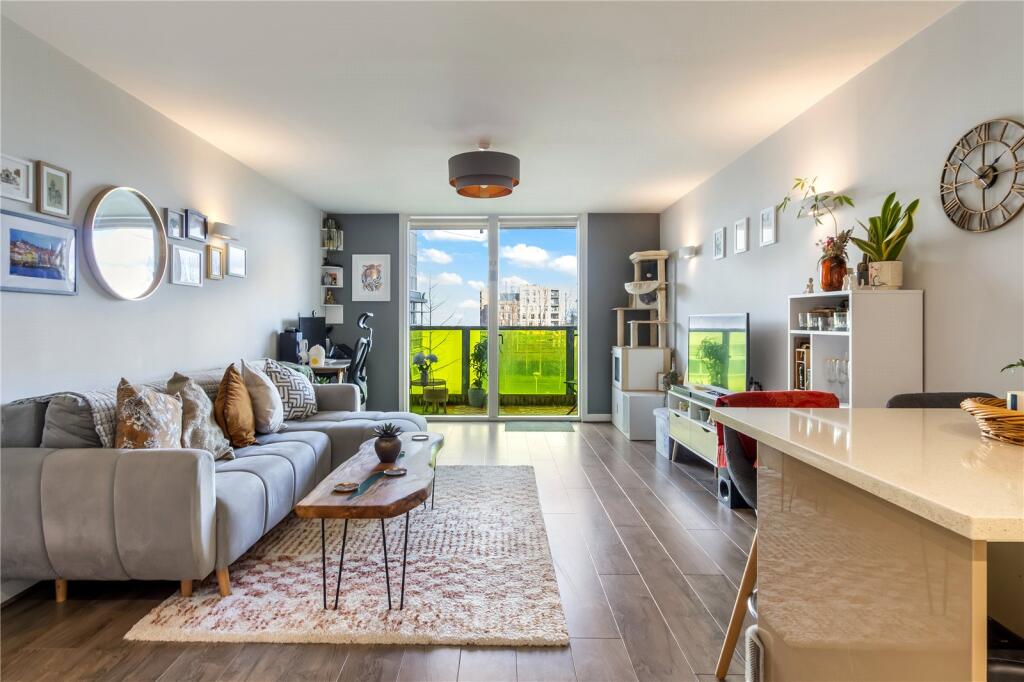 Main image of property: Chadwell Lane, London, N8
