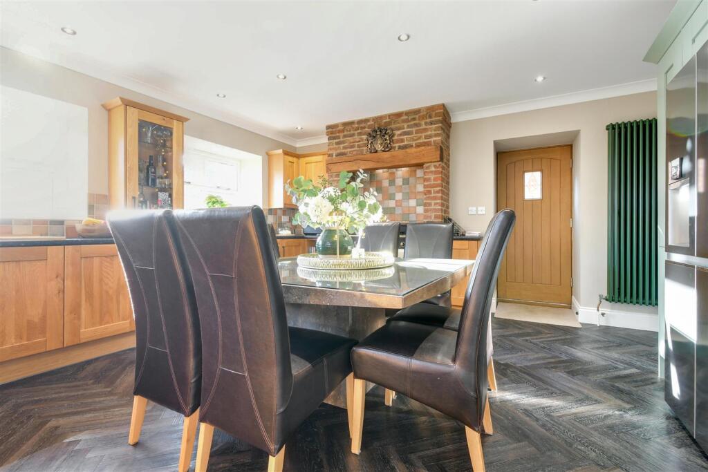 South Cliff Road, Kirton Lindsey, Gainsborough photo 4