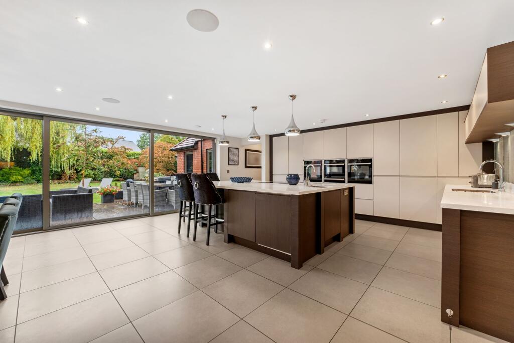 House in Wilmslow, Bollin Park - View 3