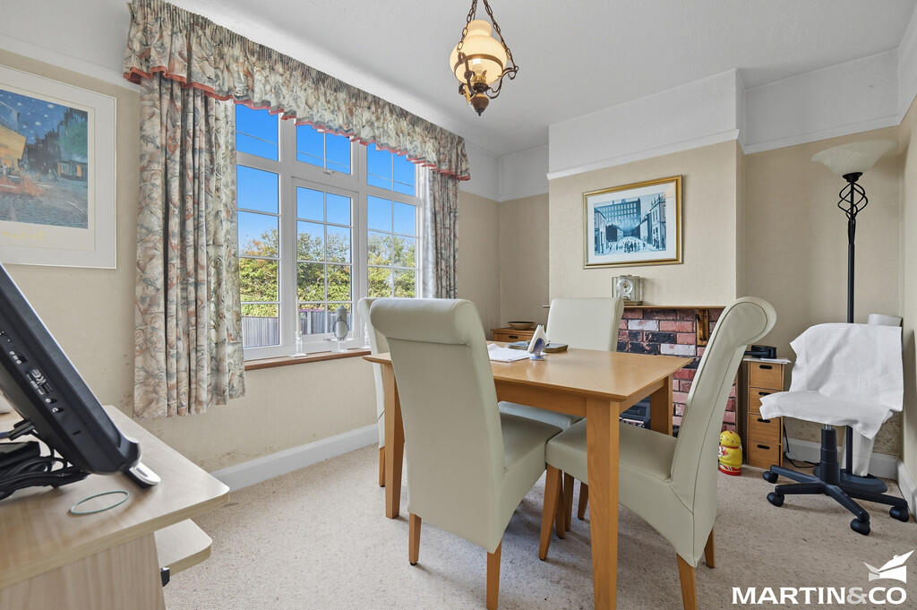 House in Chelmsford, Great Baddow - View 4
