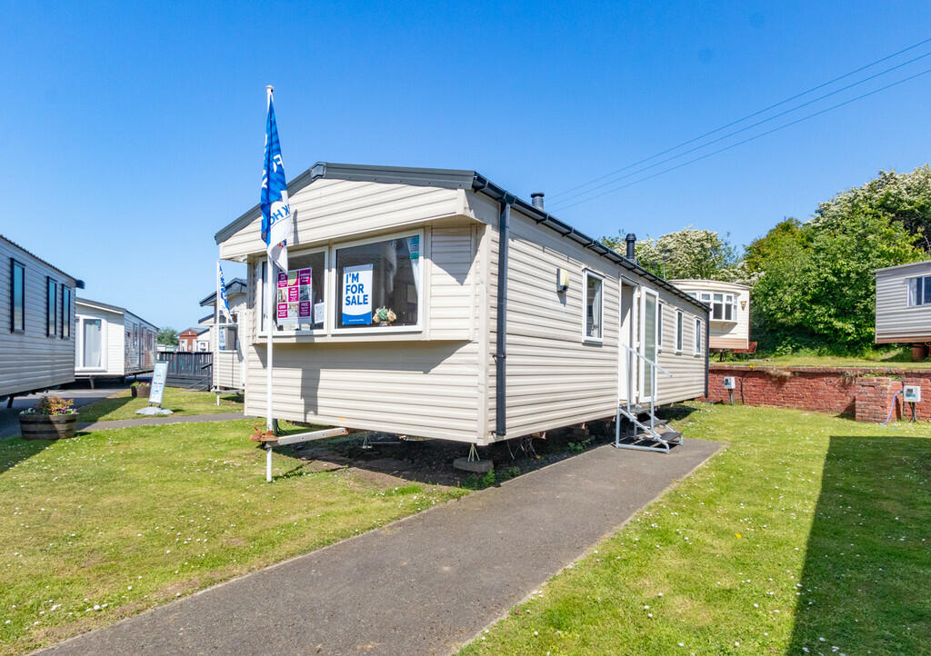 3-bed caravan on Turnberry holiday Park, Girvan, Ayrshire, £34,995